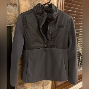 The North Face 1/2 Zip Fleece Pull Over, Black, Sz Medium, Excellent Condition